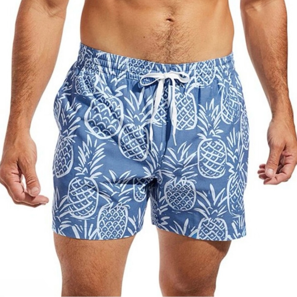 Chubbies‎ Men's Classic Stretch 5.5" Swim Shorts The Thigh-Napples Small